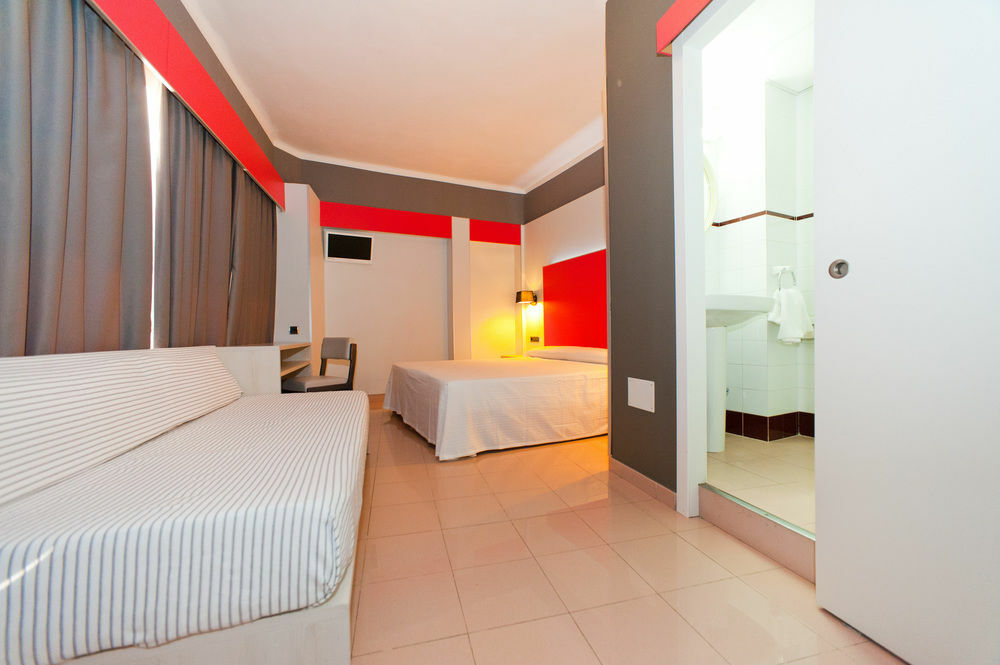 The Red Hotel By Ibiza Feeling - Adults Only San Antonio Abad Exterior foto