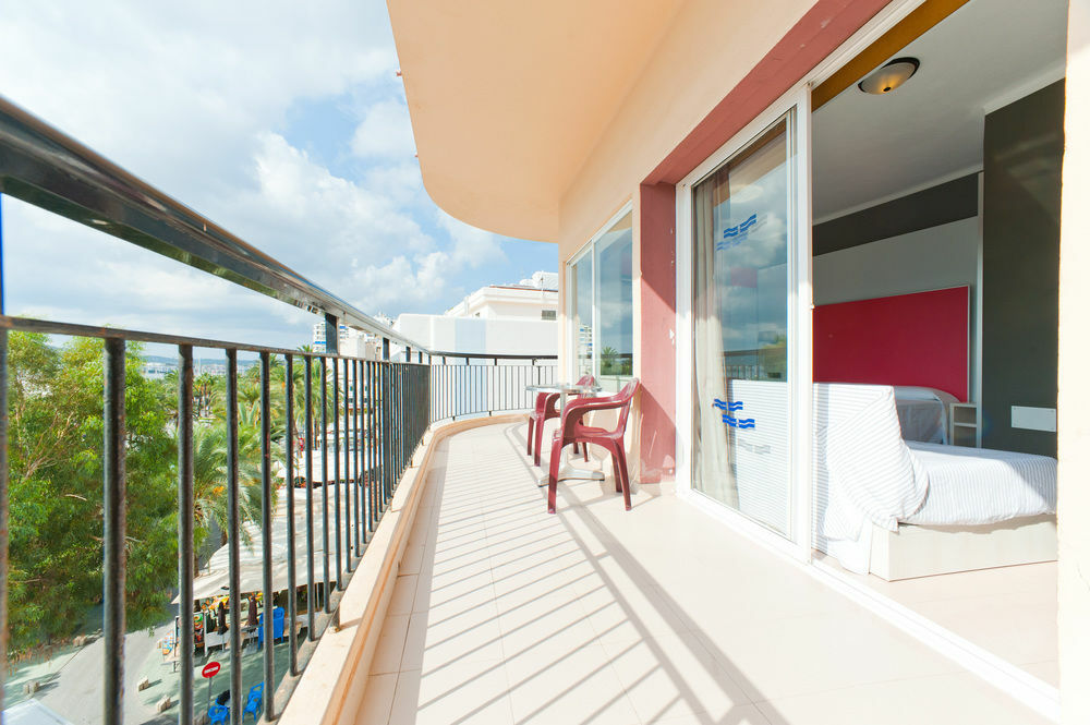 The Red Hotel By Ibiza Feeling - Adults Only San Antonio Abad Exterior foto